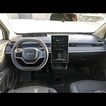 домики с бассейном бишкек: Электромобиль NETA V компактный 5‑дверный, запас хода 300 км( реальный — 6