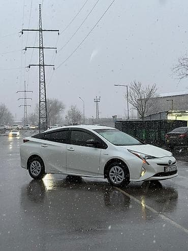 с консервации: Toyota Prius: 2017 г., 1.8 л, Автомат, Гибрид, Хэтчбэк — 5