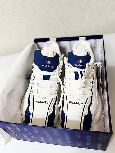 tech fleese: Мужские кроссовки, 42, Новый, цвет - Белый, Самовывоз — 1