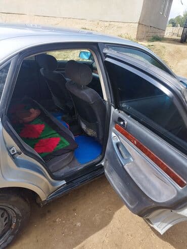 домкрат на ауди: Audi A4: 1996 г., 2.6 л, Автомат, Бензиновая, Седан — 4