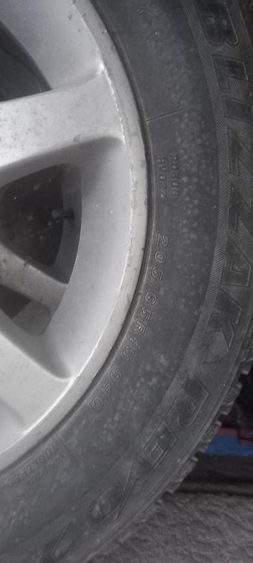 Унаа: Комплект из 4 колес в сборе: литые диски + зимние шины Bridgestone — 2