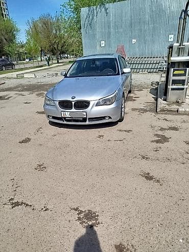 крышку: BMW 530: 2004 г., 3 л, Автомат, Бензин, Седан — 5