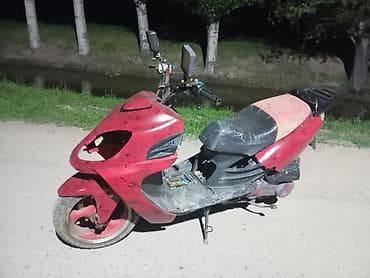 скутера бу: Тип скутера Yamaha, 150 куб. см, Бензин, Б/у — 3