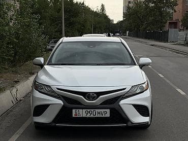 електронный машина: Toyota Camry: 2018 г., 2.5 л, Автомат, Бензин, Седан — 1