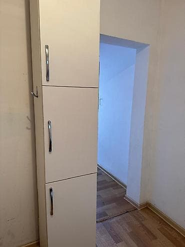 Коммерческая недвижимость: 1 комната — 4