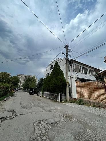 сдаю учебный центр: 🧲 *Сдаётся первый этаж под образовательный или детский центр! Район — 2
