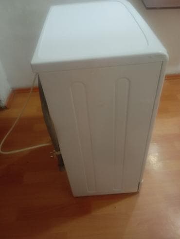 Стиральные машины: Indesit. 5 кг загрузки! Отжим 1.000 оборотов! Работает тихо, стирает — 8