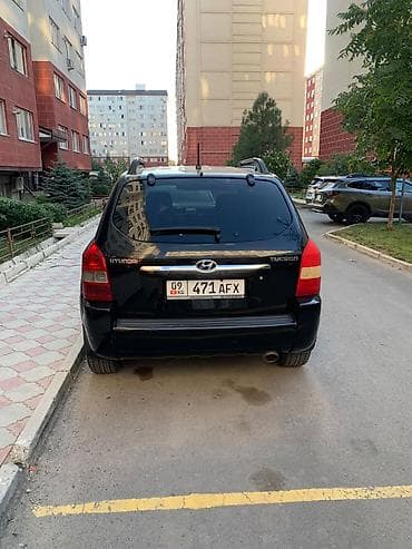 Hyundai Tucson: 2007 г., Бензин, Кроссовер — 3
