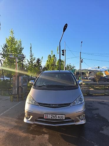 Toyota Estima: 2003 г., 2.4 л, Автомат, Бензин, Минивэн