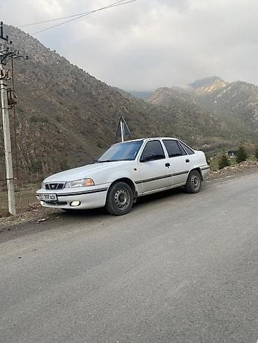 Daewoo Nexia: 2004 г., 1.5 л, Механика, Бензин, Седан — 7