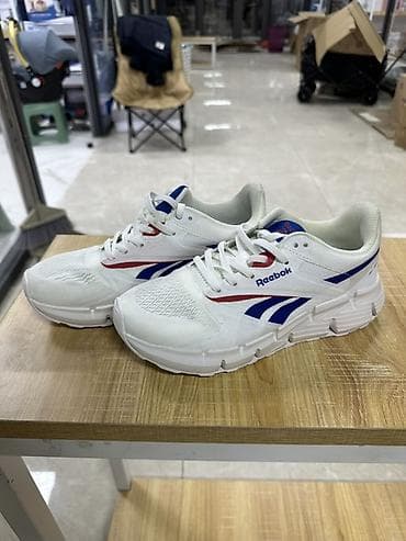 Мужские кроссовки, 40, 41, 42, Reebok, Новый, цвет - Белый, Самовывоз, Бесплатная доставка