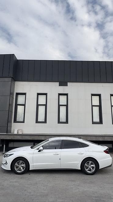 Транспорт: Hyundai Sonata: 2019 г., 2 л, Автомат, Газ, Седан — 9