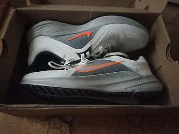золотые туфли: Мужские кроссовки, 40.5, Nike, Новый, цвет - Белый, Самовывоз — 1