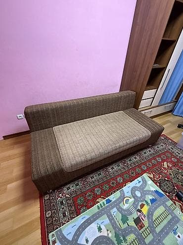 Прямые диваны: Прямой диван, Б/у — 2