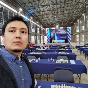 Преподователь Арабского и тренер по шахматам. Кандидат в мастера