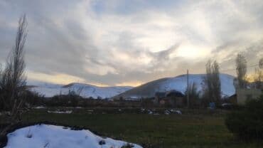 дом село байтик: 5 соток, Курулуш, Кызыл китеп — 2