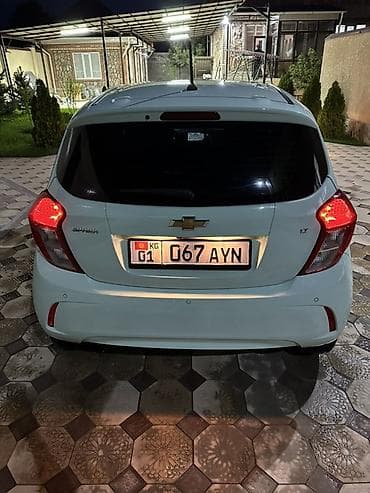 chevrolet spark 2017: Chevrolet Spark: 2017 г., 1 л, Автомат, Бензин, Хэтчбэк — 2