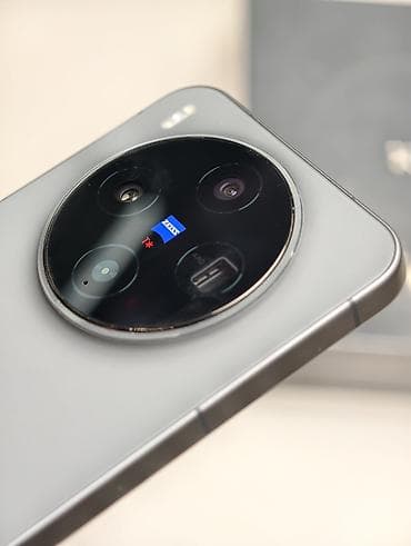 oc.lg: Vivo X300, Б/у, 256 ГБ, цвет - Серый — 9