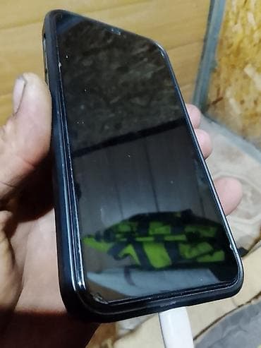 чехлы бу: IPhone 11 Pro, Б/у, 64 ГБ, Белый, 85 % — 9