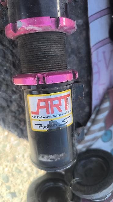 гайя: Комплект амортизаторов Hyundai 2016 г., Б/у, Оригинал, Япония — 2