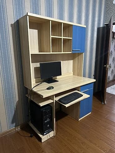 study table: Компьютерный стол, Б/у, С полками — 3