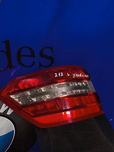 Задний левый стоп-сигнал Mercedes-Benz 2010 г., Б/у, Оригинал, Япония