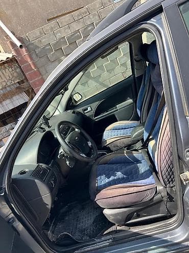 b class: Ford Mondeo: 2003 г., 2 л, Ручные, Универсал — 7