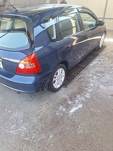 gac aion v plus: Honda Civic: 2003 г., 1.6 л, Механика, Бензин, Хэтчбэк — 5