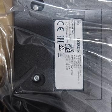jbl flip: Bosch DCN‑IDESK‑D — пульт переводчика для конференц‑системы Bosch DCN — 2