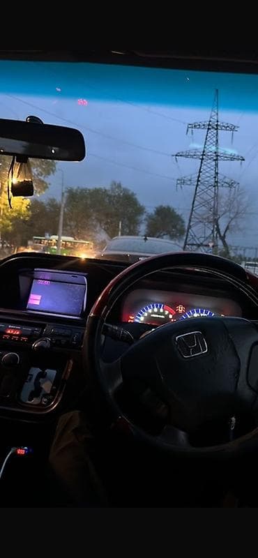 hongqi ehs9: Honda Avancier: 2000 г., 2.3 л, Автомат, Бензин, Универсал — 2