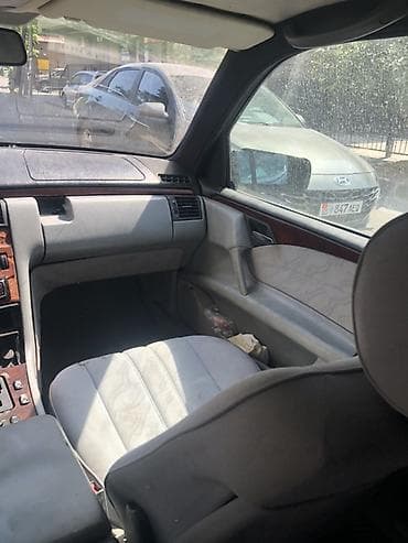 ej de: Mercedes-Benz E-Class: 1995 г., 3.2 л, Автомат, Бензин, Седан — 6