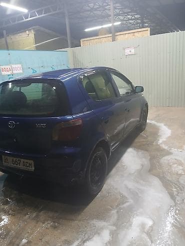 infinity ex: Toyota Yaris: 1999 г. — 5