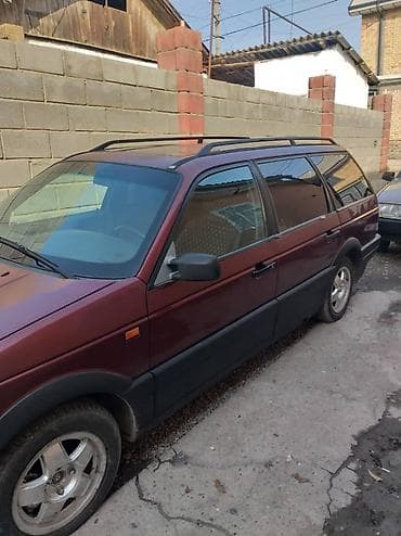 салквн тор: Volkswagen Passat Variant: 1993 г., 2 л, Механика, Бензин, Универсал — 3