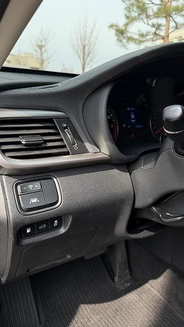 model y: Kia K5: 2019 г., 2 л, Автомат, Бензин, Седан — 8