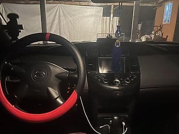 скласс: Nissan Primera: 2002 г., 2 л, Механика, Бензин, Седан — 5