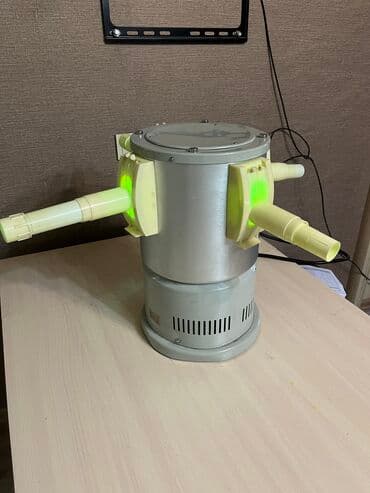 зуботехнические оборудование: Аппарат Физиотерапии. Облучатель УГН-1. КУФ. рабочий в отличном — 1