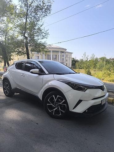 чон арыке: Toyota C-HR: 2018 г., 2 л, Вариатор, Бензин, Кроссовер — 4