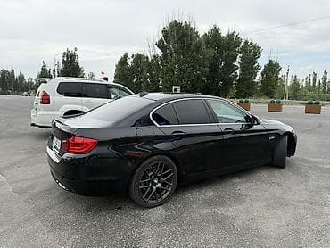 lanser 9: BMW 5 series: 2011 г., Седан — 4