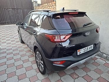 без турбины: Kia Stonic: 2018 г., 1.6 л, Автомат, Дизель, Лифтбек — 3