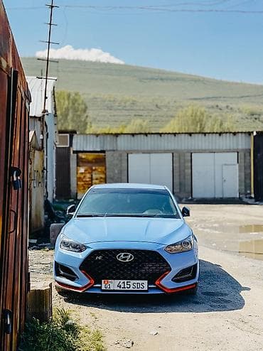 Продажа авто: Hyundai Veloster: 2019 г., 2 л, Механика, Бензин, Хэтчбэк — 2