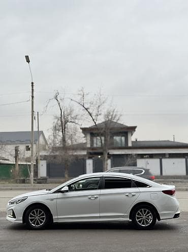 4 vd: Hyundai Sonata: 2019 г., 2 л, Автомат, Бензин, Седан — 9