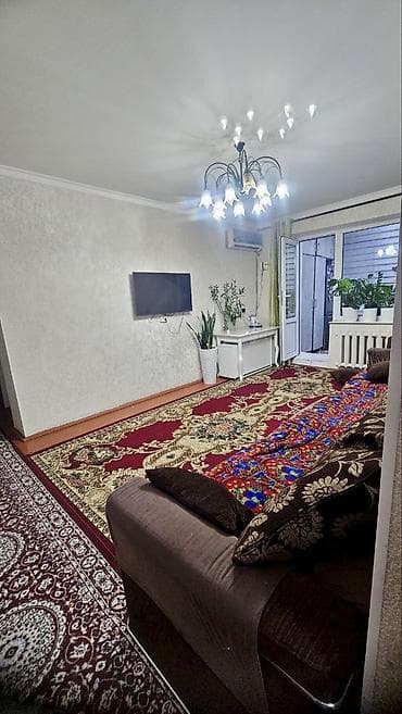 квартира бир комната: 4 бөлмө, 84 м², 103-серия, 3 кабат, Косметикалык ремонт — 2