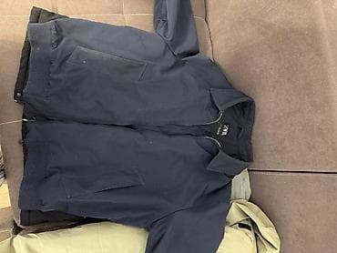 приму в дар вещи: Мужская куртка-бомбер ZARA - Цвет: темно-синий/нави - Фасон — 2