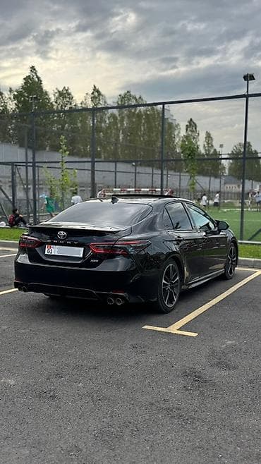 камри продаю: Toyota Camry: 2020 г., 2.5 л, Автомат, Бензин, Седан — 4