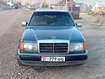 продаю компрессоры: Mercedes-Benz седан (серия W124), салон и интерьер. Описание: - — 5
