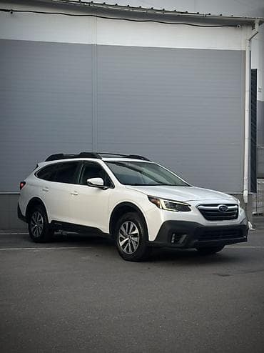 Subaru Outback: 2022 г., 2.5 л, Автомат, Бензин, Универсал