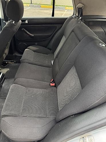 corolla 2004: Volkswagen Golf: 2004 г., 1.8 л, Автомат, Бензин, Хэтчбэк — 8