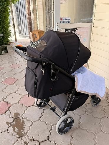 Коляски: Прогулочная коляска Carrello Bravo, цвет черный. - Противоударная — 2