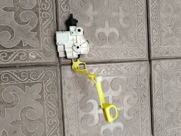 хонда капа: Камри 70. Механизм крышки бака. Такие здесь только на заказ за 25000 — 2