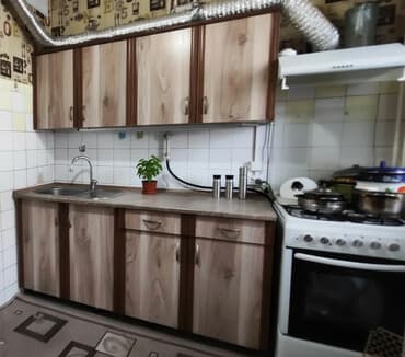 набор для кухни: Продам кухню! Из кв.105 серии (слева), можно и в дом поставить — 1